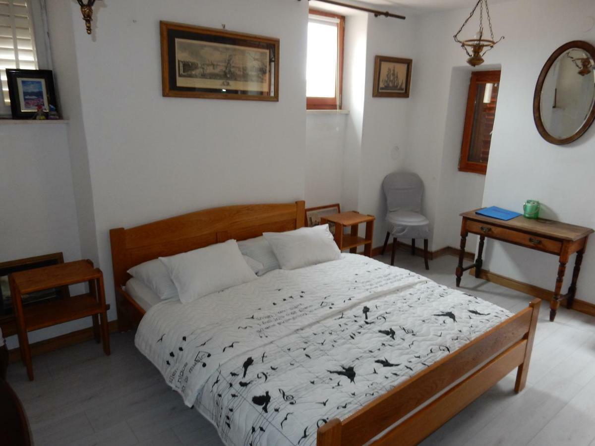 Studios Jacobus Korcula Town Bagian luar foto