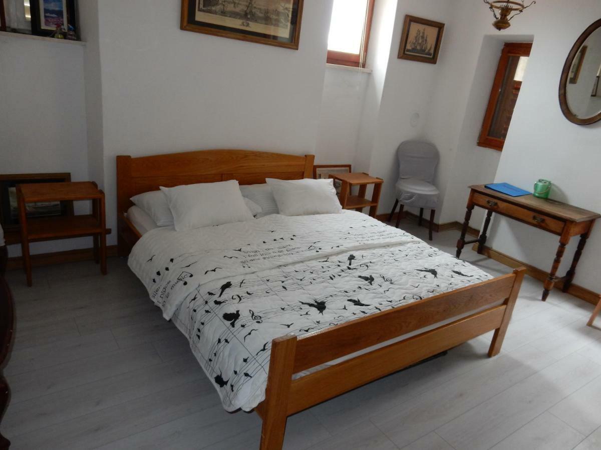 Studios Jacobus Korcula Town Bagian luar foto