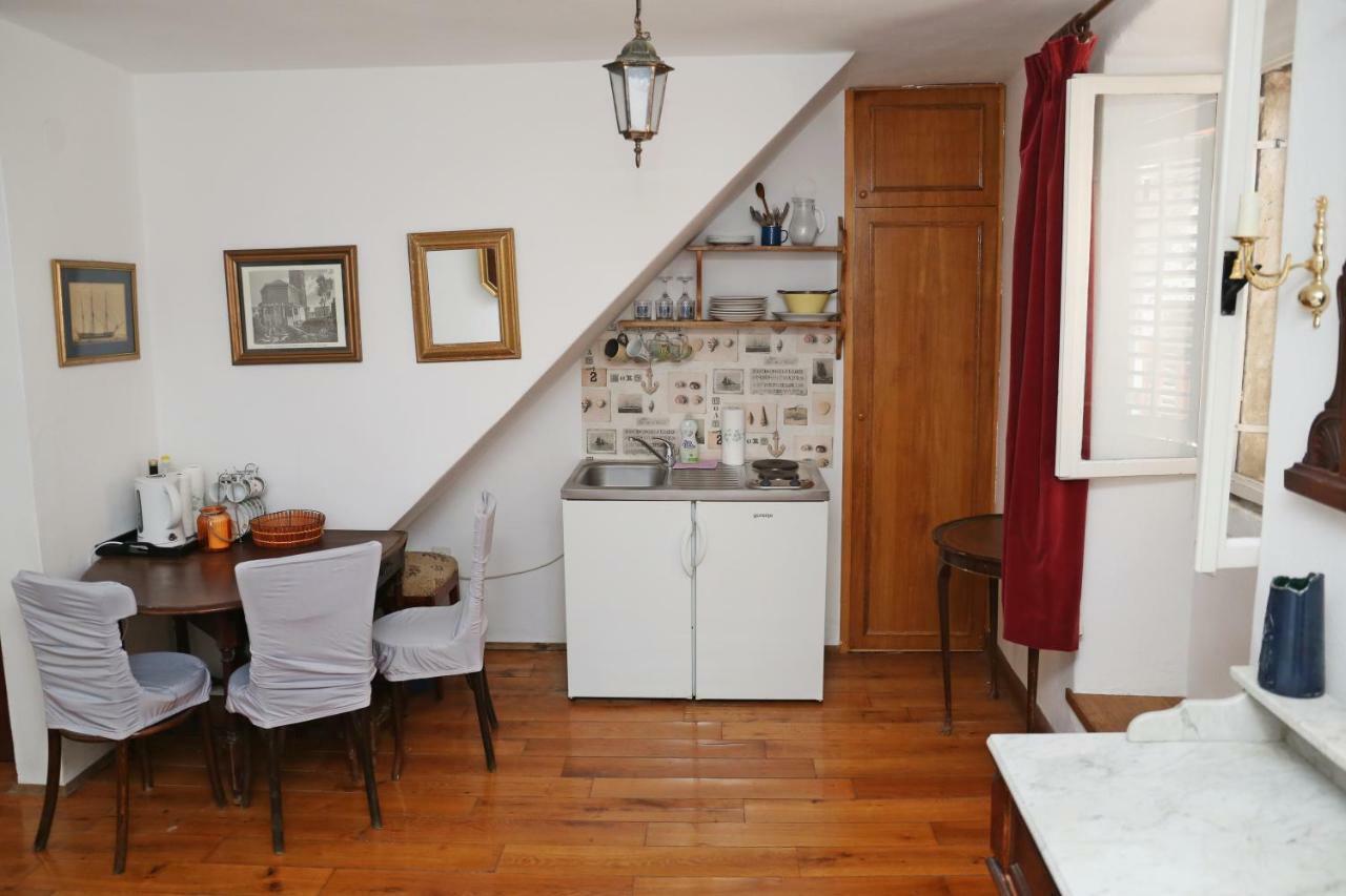 Studios Jacobus Korcula Town Bagian luar foto