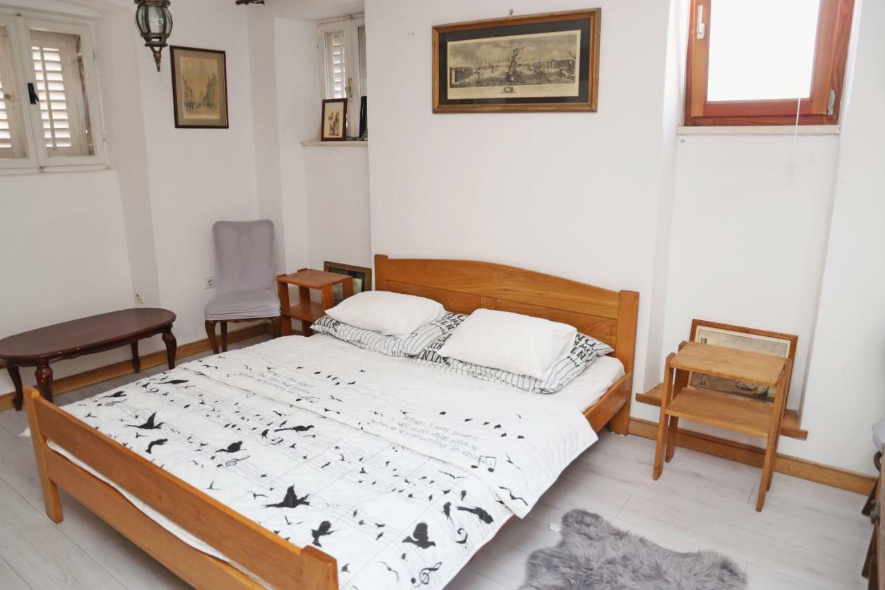 Studios Jacobus Korcula Town Bagian luar foto