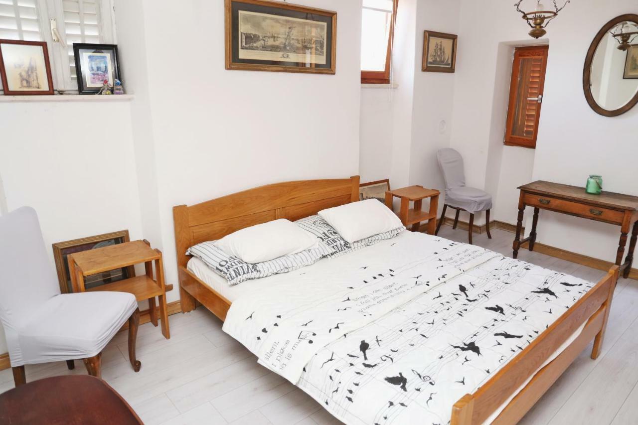 Studios Jacobus Korcula Town Bagian luar foto