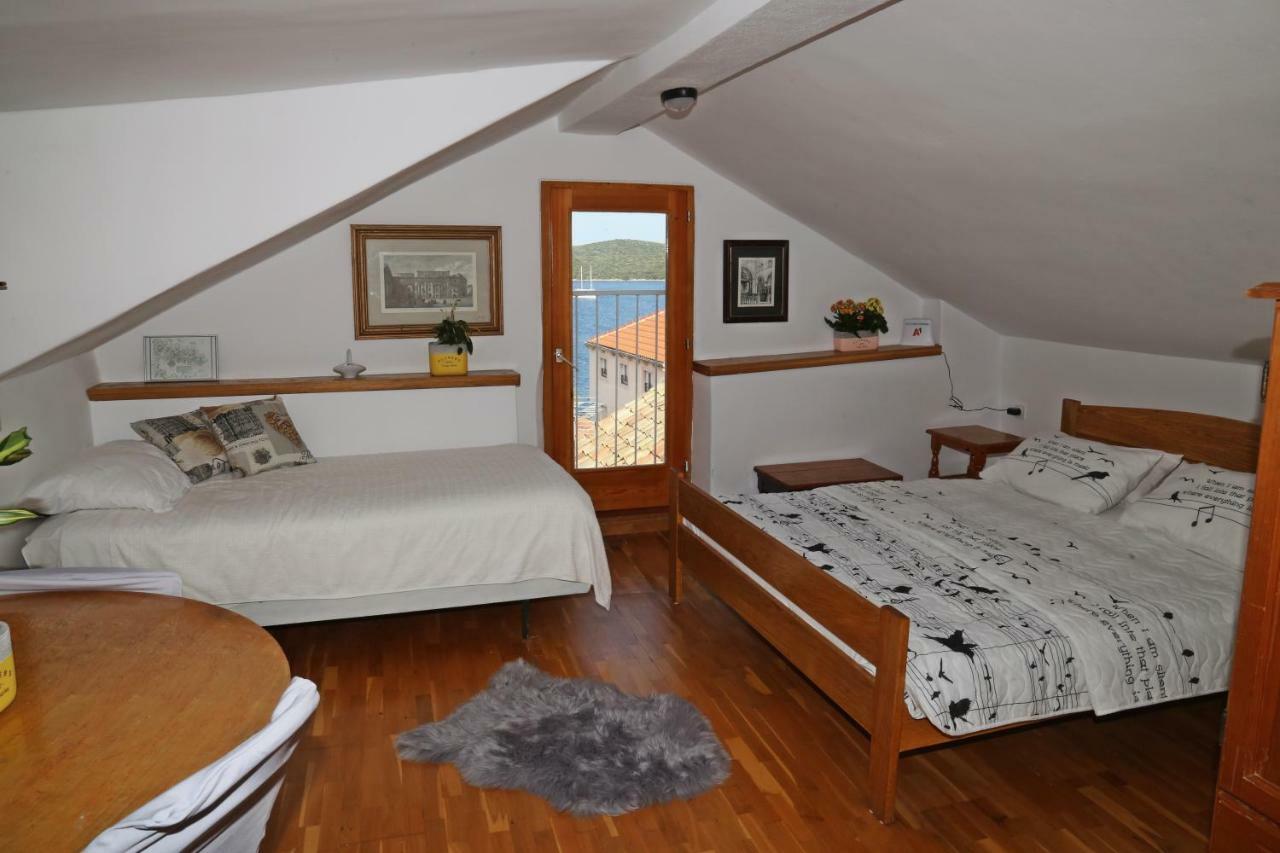 Studios Jacobus Korcula Town Bagian luar foto
